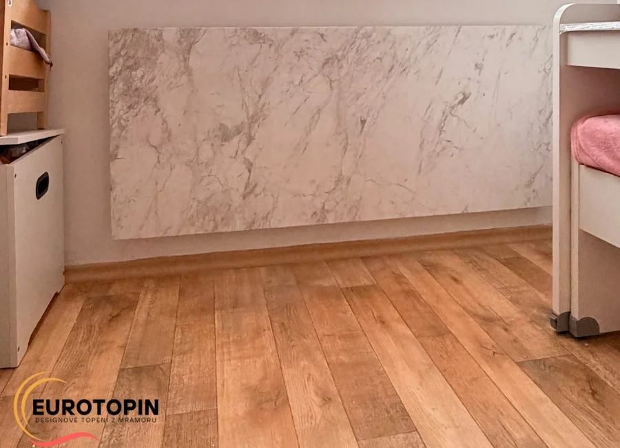 Potom — kamenný panel Eurotopin